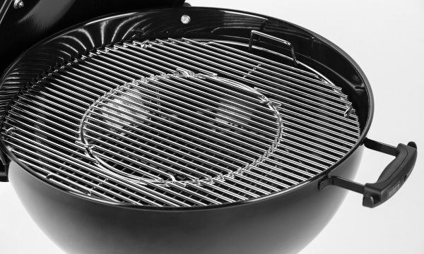 Гриль угольный Weber Master-Touch GBS E-5750 14701004, черный Гриль угольный Weber Master-Touch GBS E-5750 14701004, черный