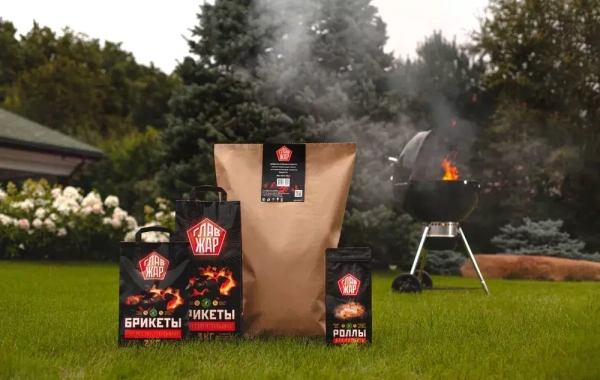 Брикеты из древесного угля ГлавЖар PRO Классика, 10 кг (подушечка) Брикеты из древесного угля ГлавЖар PRO Классика, 10 кг (подушечка)